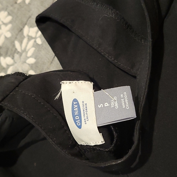 Dress - Picture 5 of 5